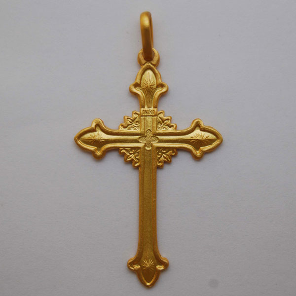 14K Yellow Gold Traforate 4, 40mm x 27mm