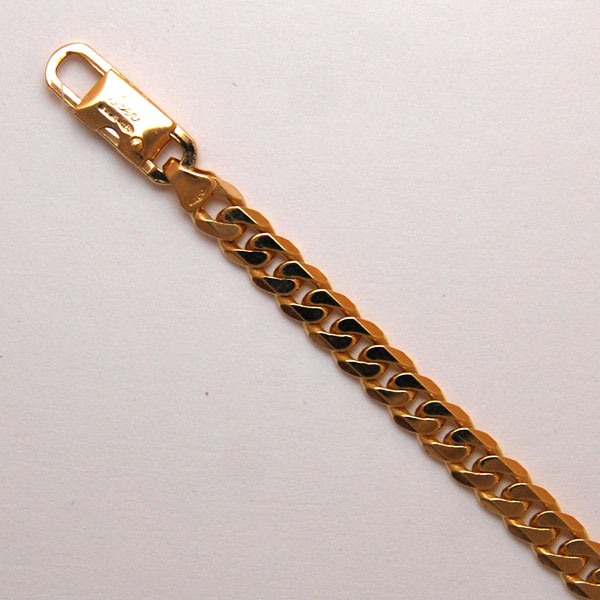 18K Yellow Gold Round Curb 5.3mm Bracelet